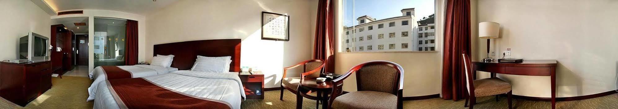 Phoenix Grand Hotel Fenghuang Esterno foto